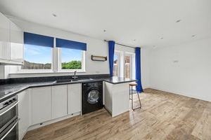 Masefield Avenue Holmewood
